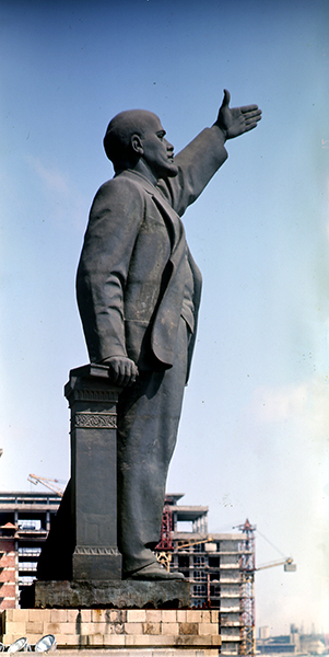 Баку. Памятник Ленину..jpg
