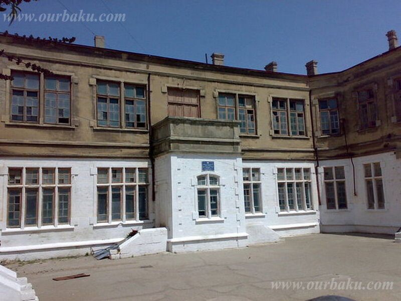 Файл:Балаханы школа 4 2009-4.jpg