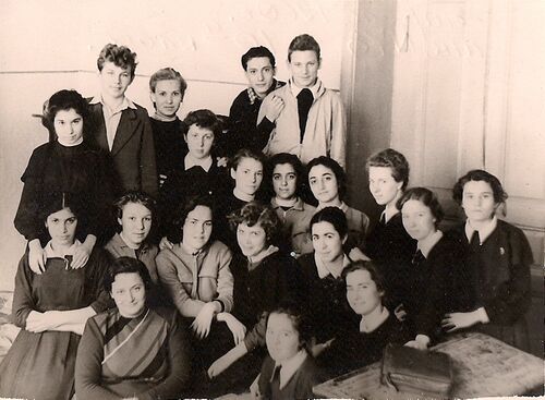 Апрель 1960г.школа №78-10а класс..jpg