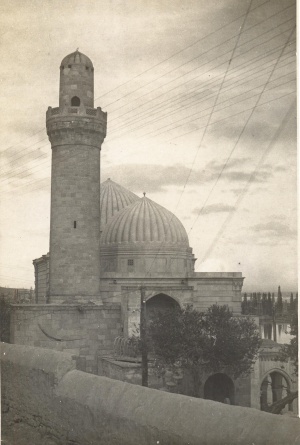 Zaur Bibi Geibat ХIII cent ruind 1932.jpg