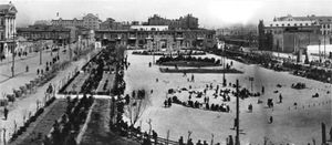 Plaza Kommuna 1930.jpg