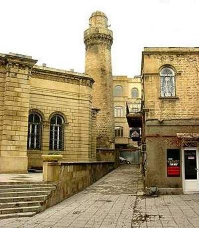 Джума мечеть (Баку).jpg